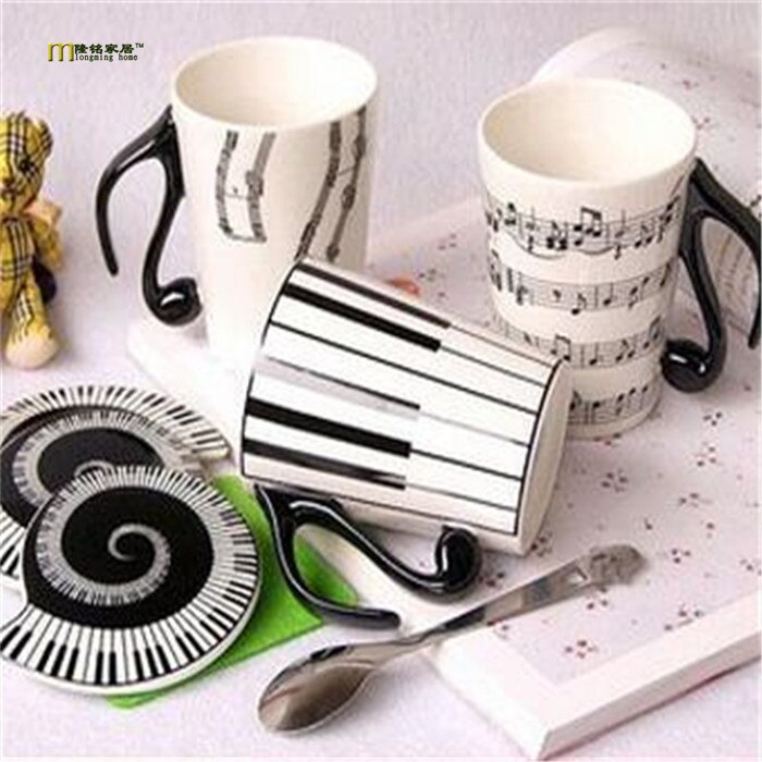 1 PC Muziek Mok cup Personeel Merkt Piano Toetsenbord Keramische Porseleinen Mok Koffie Caneca met Deksel Creatieve Niet Lepel OK 0308