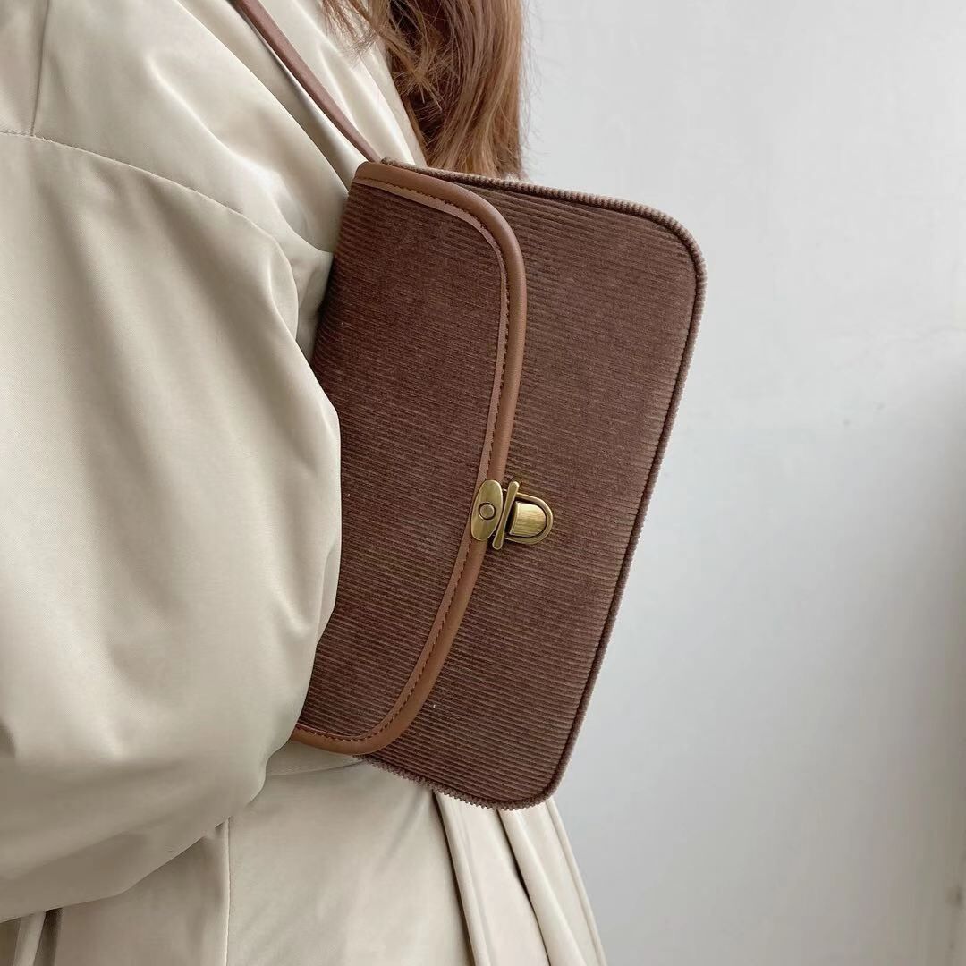 Sacs à bandoulière à la pour femmes, sacoche à main de style Brandy Melville rétro Hipster esthétique Vintage, sac carré tendance,