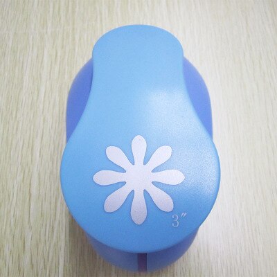 47mm-75mm Different Size Snowflake Shaped Craft Punch Child Diy Tools Paper Cutter Eva Scrapbook Christmas Snow Hole Puncher: 1pcs 75mm Style 4