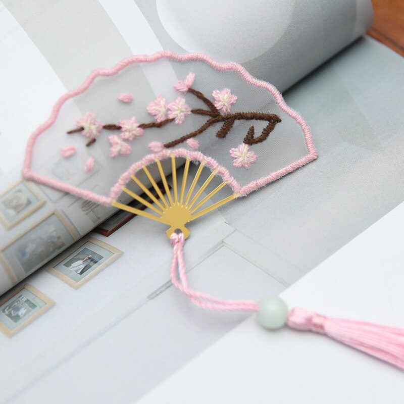 Chinese Bookmark DIY Flower Embroidery Kit Handmade Needlework Cross Stitch Handwork Art Sewing Craft Unfinished: 3 / with plastic hoop
