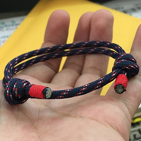 Pulsera ajustable de paracaídas de supervivencia para hombre y mujer, cuerda trenzada de emergencia para deportes al aire libre, de joyería, 1 Uds., 550