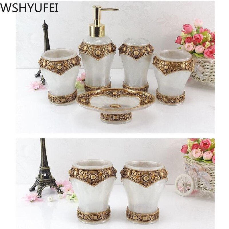 European-style resin bathroom five-piece wedding bath set High grade Couple mouthwash cup Plastic tray Home decoration