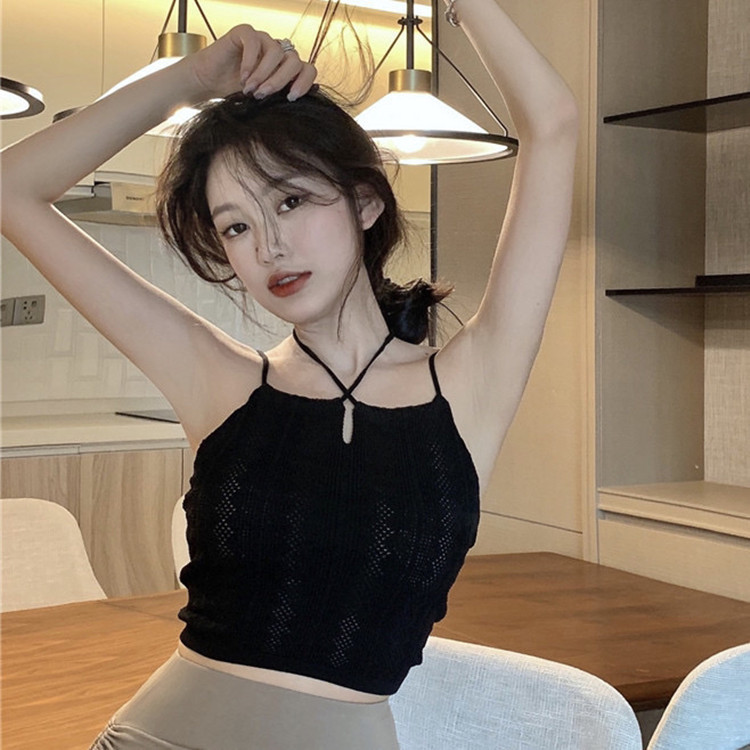 Kvinder sexede halterneck tanktoppe sommer udhulede strikkede ensfarvede cropped toppe dame camisole med stropper crop top til kvinder tanktoppe: Sort