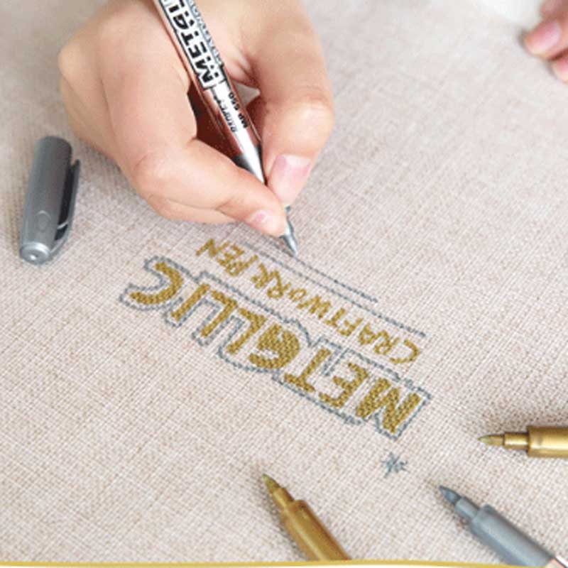 1 Stck DIY Metall Wasserdichte dauerhaft Farbe Marker Stifte Gold und Silber 1,5mm Schüler Lieferungen Kunsthandwerk Stift Kunst malerei