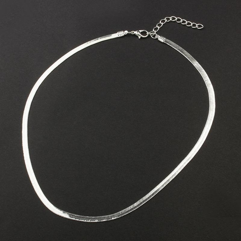 Paar Kurze Schlüsselbein Klinge Kette Flache Schlange Knochen Kette Schmuck Halskette gotisch ErkläSprosse Halskette Für Frauen Schmuckstück Femme: Silber-