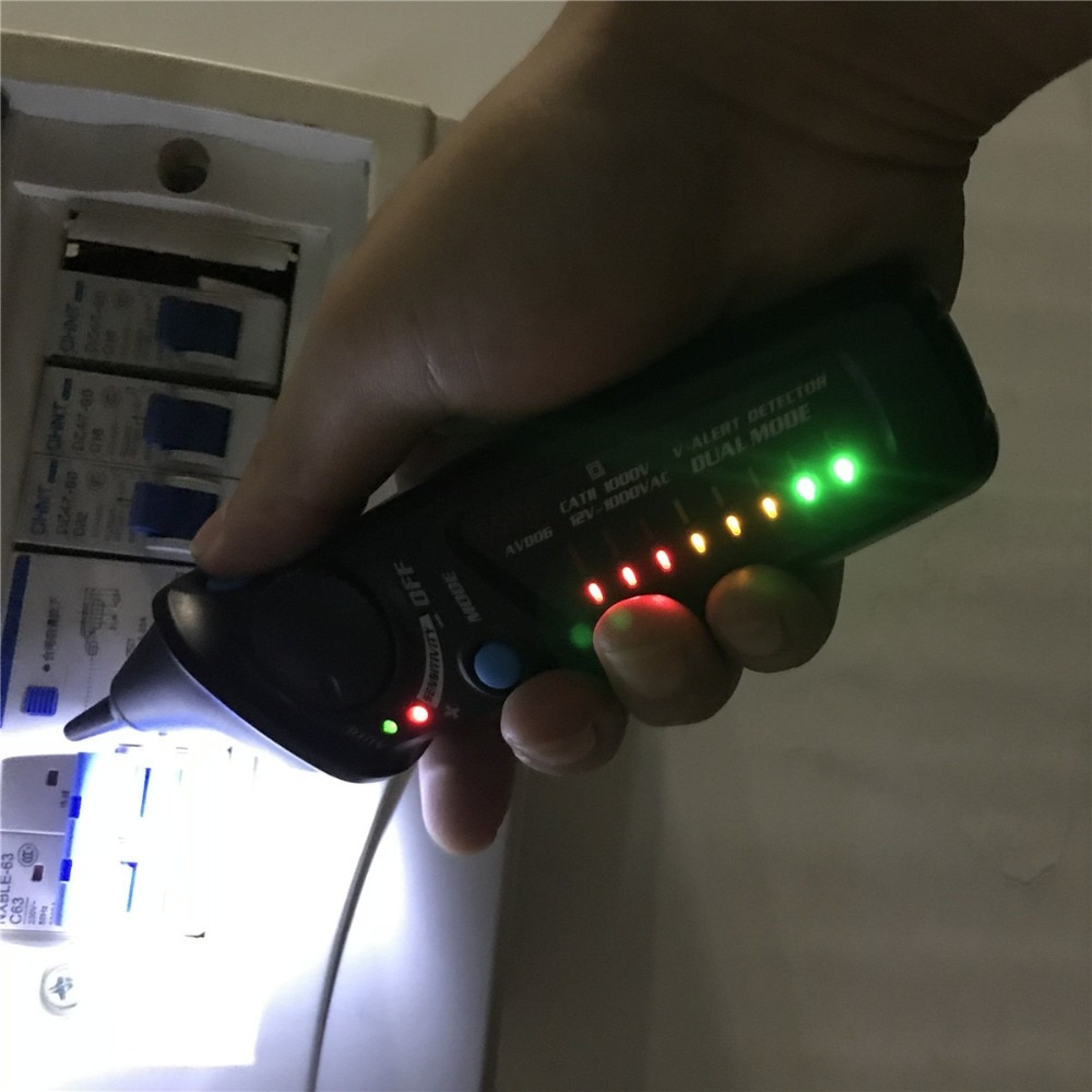 Beröringsfri spänningsdetektor testare avd 06 uttag vägg ac eluttag live test penna indikator 12 ~ 1000v match multimeter bside