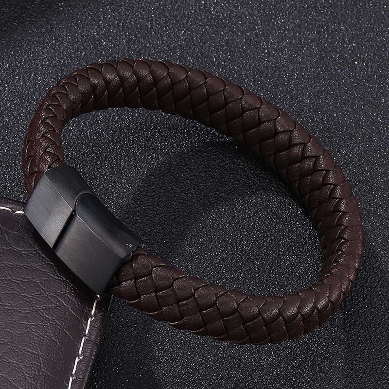 Bracelet Men Braided Leather Bracelet Exquisite Stainless Steel Magnetic Clasps Wrist Band Bangles BB740