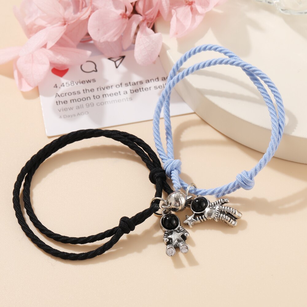 2PCS/Set Couple Bracelet Astronaut Star Magnet Ball Matching Bracelets Lover Heart Magnetic Bracelet Friendship Valentine Day: OV692006