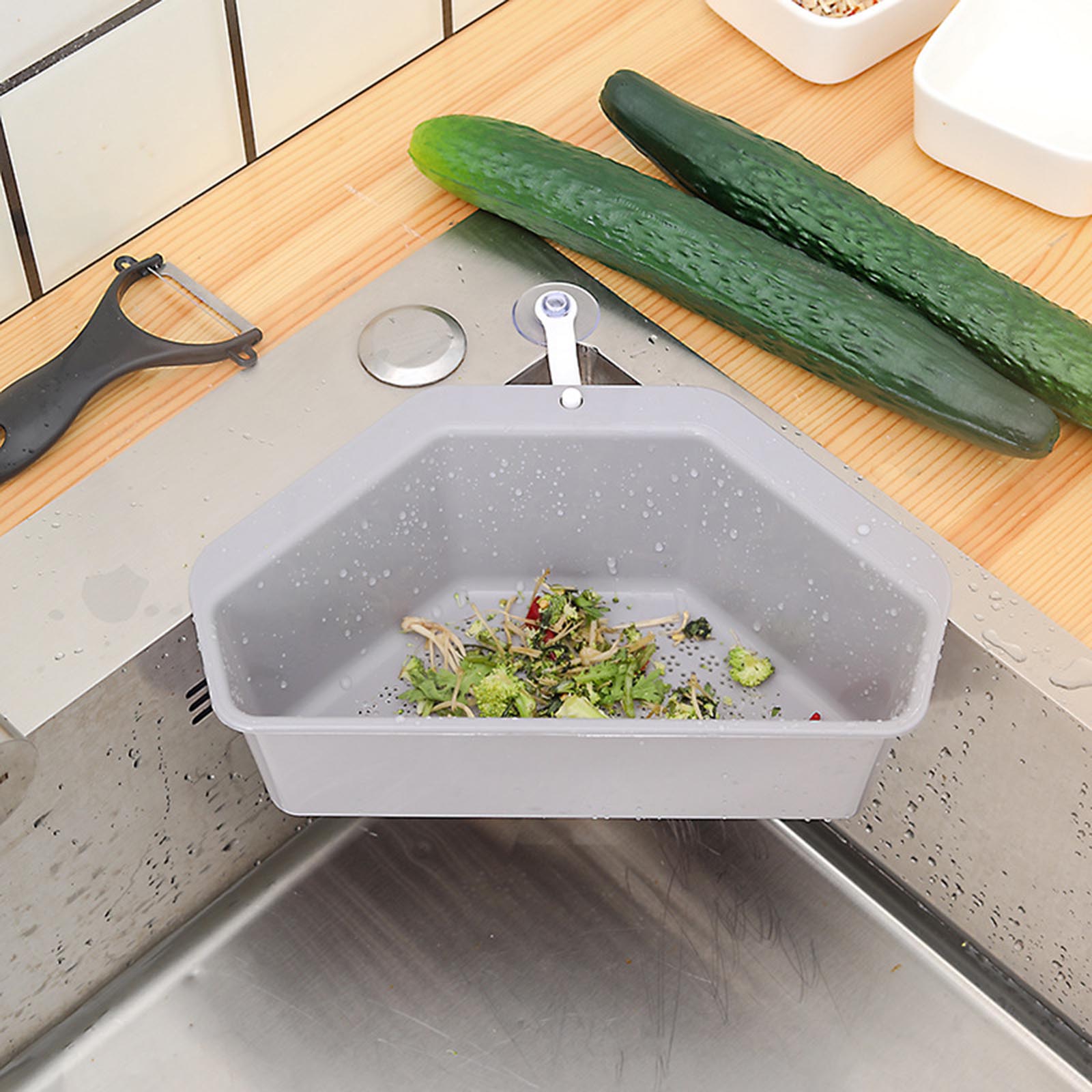 Triangular Corner Sink Drain Rack Shelf Basket Food Strainer Vegetable Fruit Drainer Sponge Holder Kitchen Filter K888