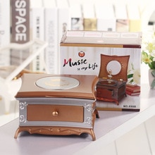 Caja de música Vintage de madera grabada, caja de música, manivela de mano, chica bailando, de Navidad para niños, adornos para el hogar, manualidades