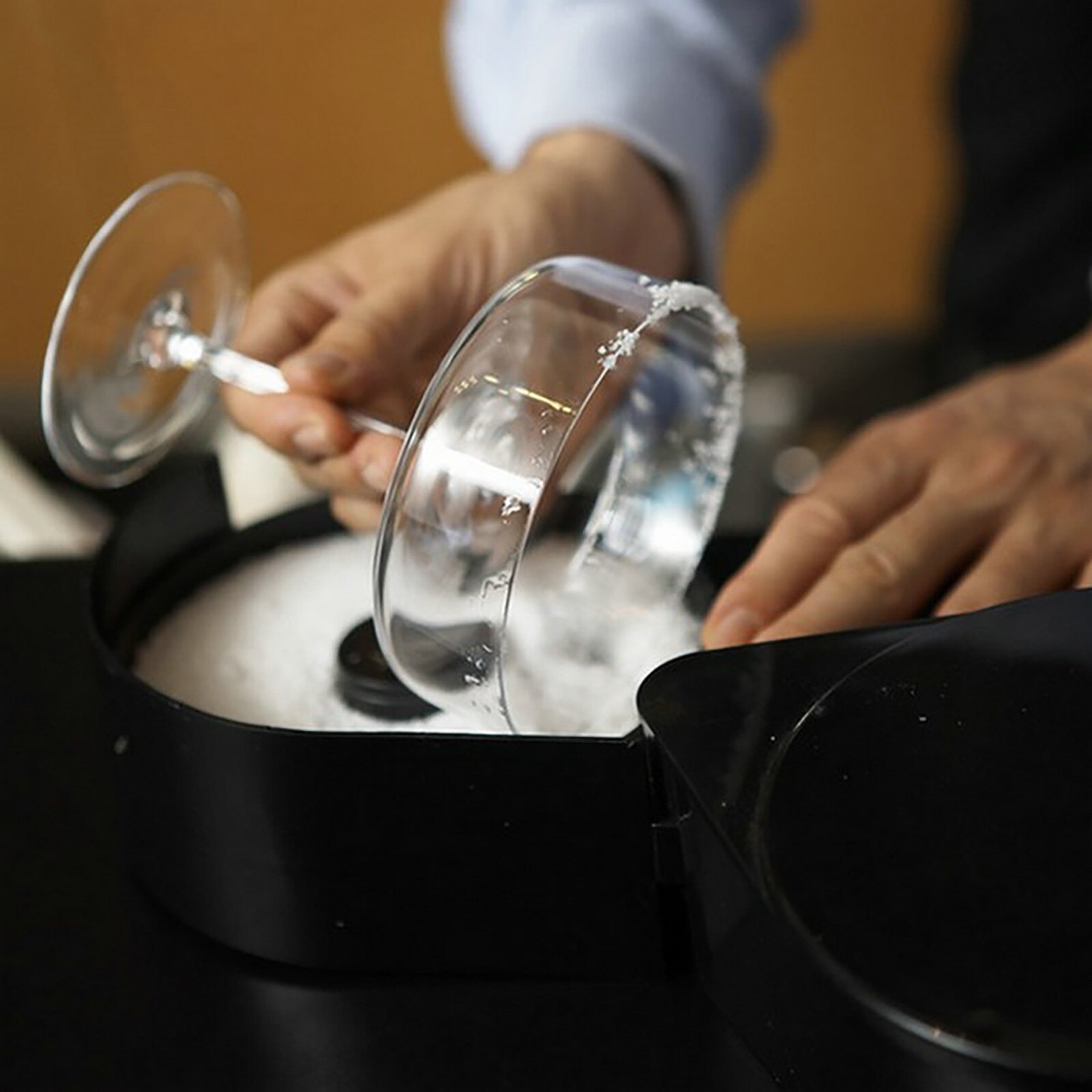 1 Set Dip Cocktail Glass Salt Box Three-layer Margarita Seasoning Sugar Wine Glass Box Mini Bar Barman Gadgets Bartender Tools