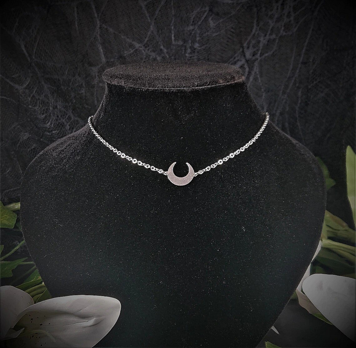 Halvmåne choker, himmelsk halskæde, hekse smykker, til kvinder, gotiske smykker, goth halskæde, moon choker