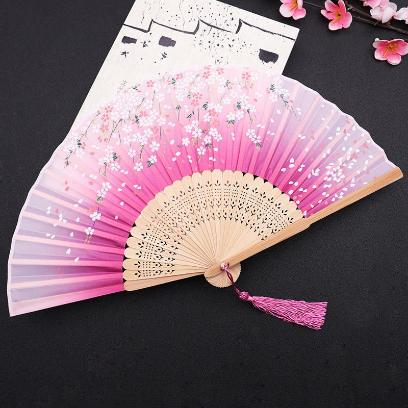 1 st bärbar handfällbar fläkt kinesisk stil dansrekvisita retro fläkt kvinna män bambu trä sidenblomma fällbar fläkt: Kungsblå