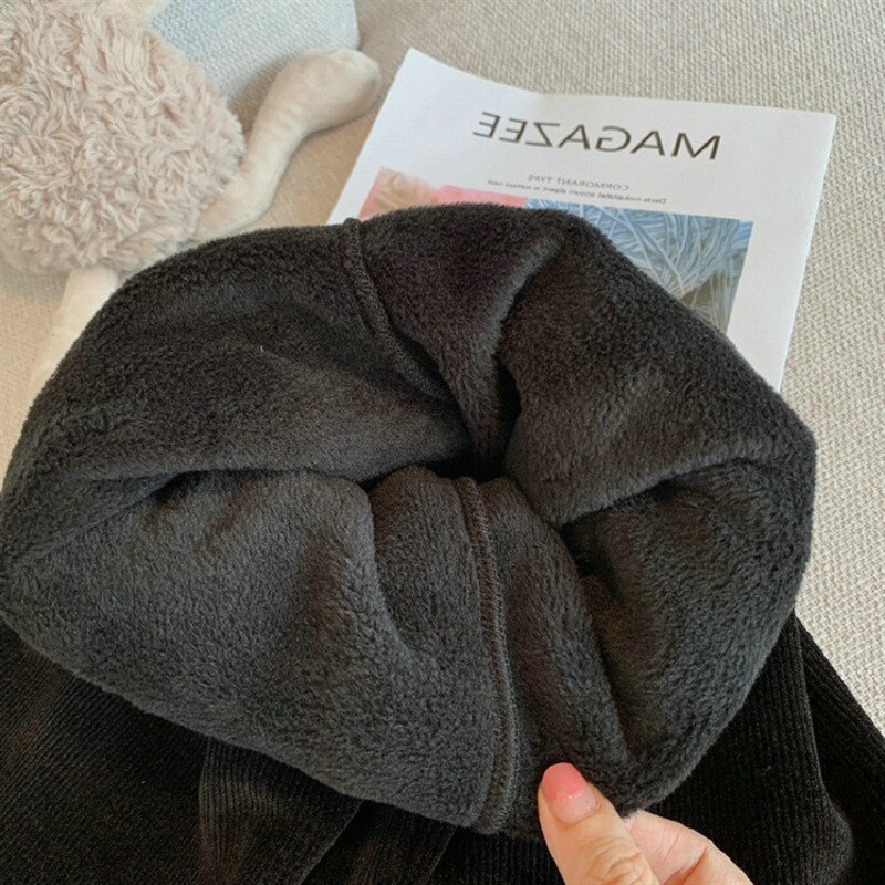 Spodnie dziecięce fałszywe dwuczęściowe wełniane oraz aksamitne grube spodnie 2020 zimowe ubrania nowe modne ubrania Gilrs w stylu brytyjskim