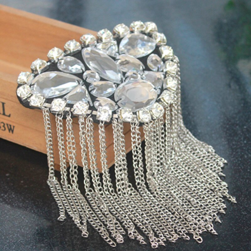 Handgemaakte mode kpop acessorios/kwastje ketting acryl broche epaulet/epauletten spikes/escapulario