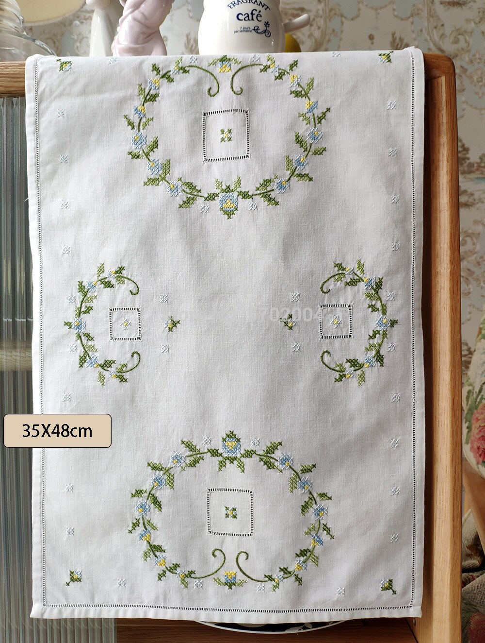 Hand-embroidered Cross Stitch Diablement Fort Doily Tablecloth: rectangle  35X48cm