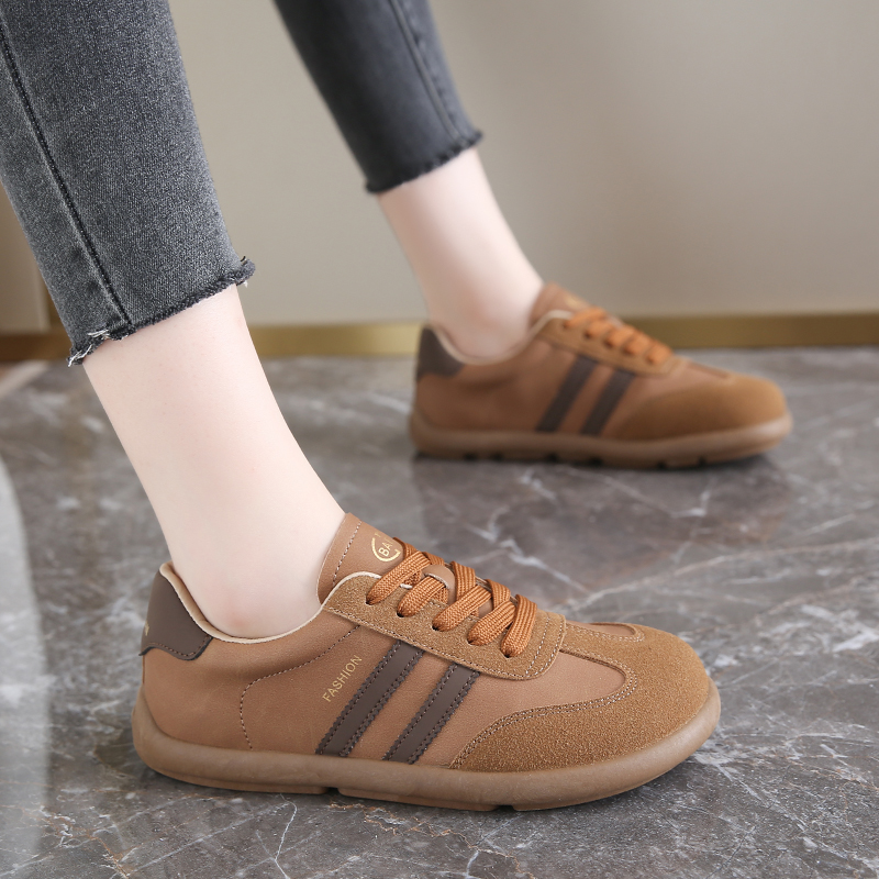 Damesschoenen Herfst Mode Casual Schoenen College Stijl Brede Neus Zachte Comfortabele Platte Schoenen Outdoor Casual Sportschoenen
