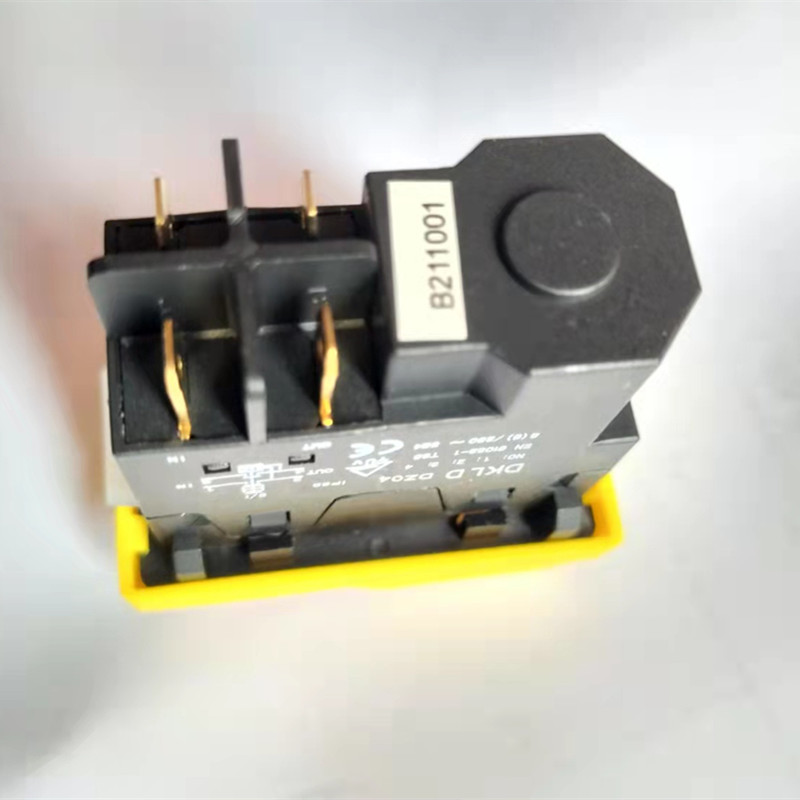 DKLD DZ04 – interrupteur à bouton-poussoir électromagnétique étanche à 4 broches, démarrage et arrêt pour rectifieuse, 250v ac 8(6)A