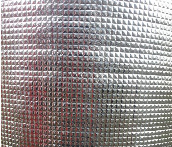 Thickness 2mm lattice pattern aluminum foil sponge, reflective insulation materials, packaging materials.lenght 5