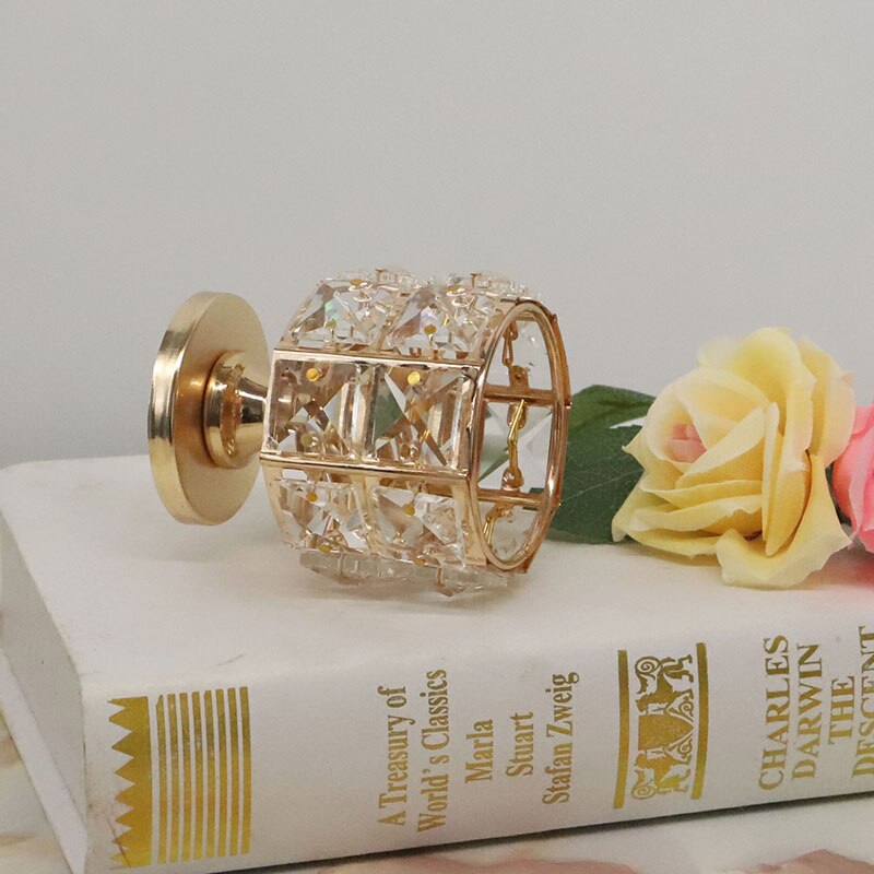 Mini cristal bougeoir or mignon chandelier ornement décoration de mariage centres de Table chandelier pour fête décor à la maison