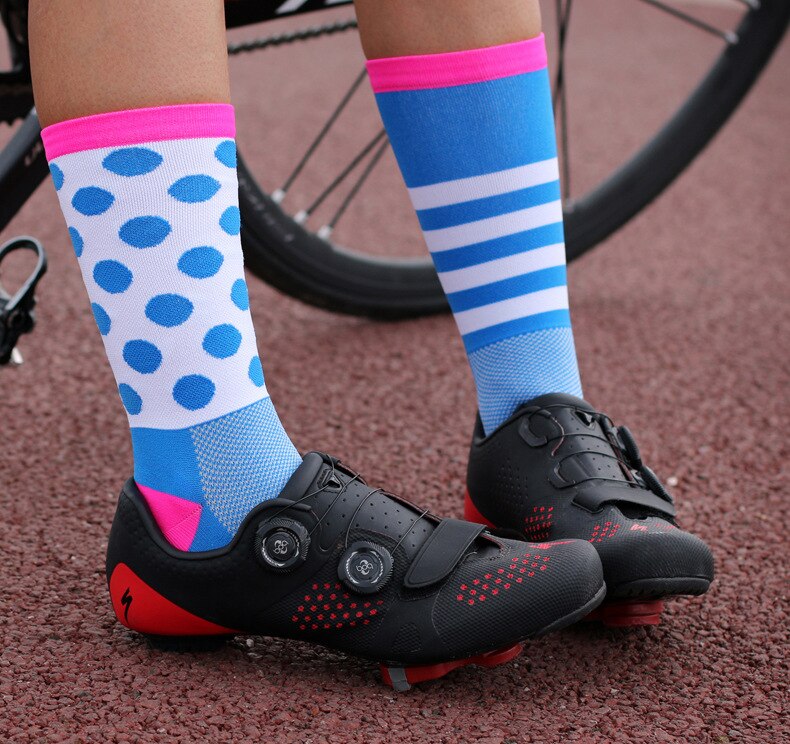 Chaussettes de cyclisme en Nylon pour hommes et femmes, chaussures de sport, taille royaume-uni, respirantes, hauteur des genoux