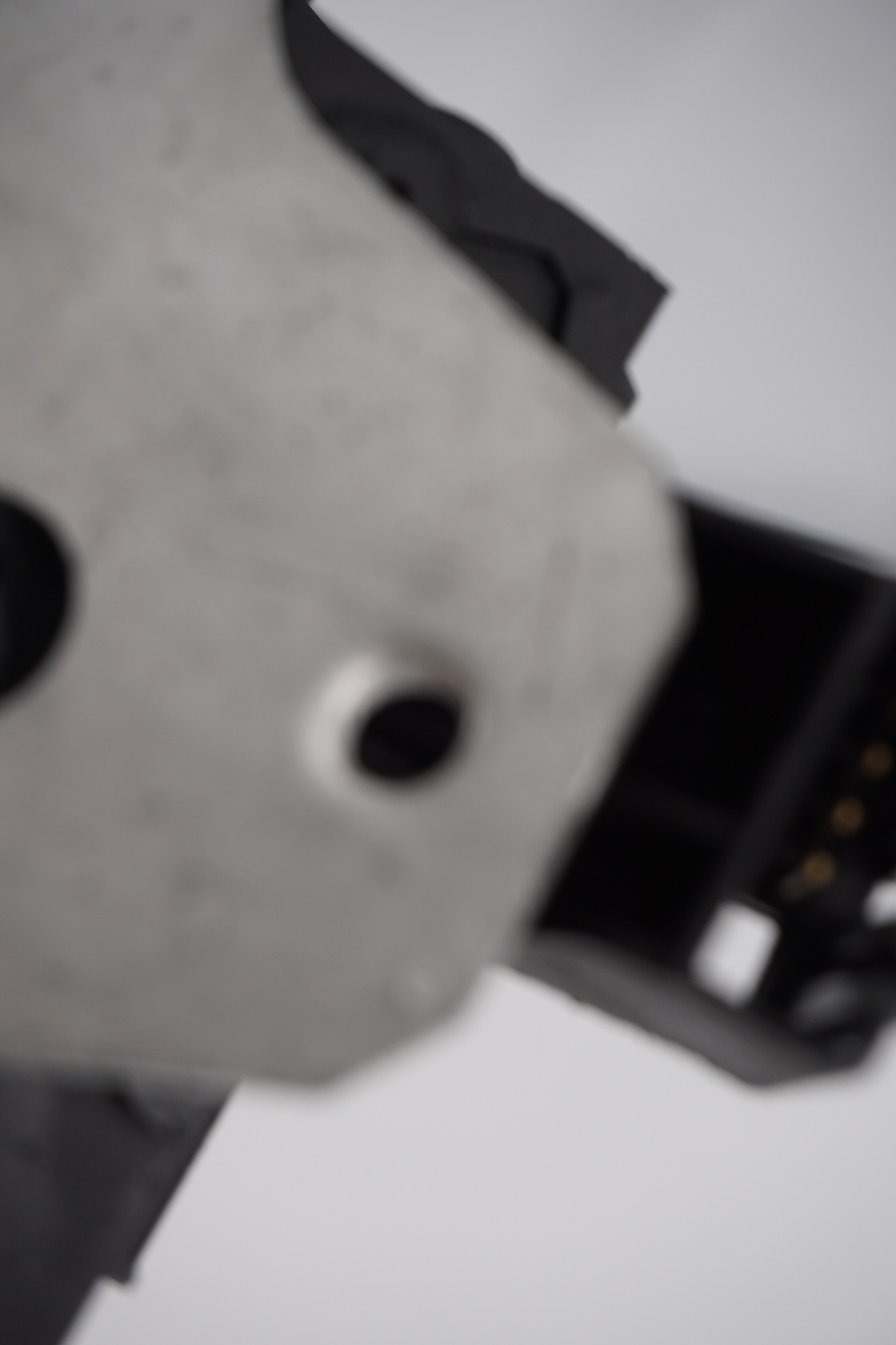 Tailgate Trunk Lock Latch For Ford Kuga MK1/Mondeo MK4/Galaxy MK2/Focus MK2 & MK3 1920840 1856670 8M51 R442A66DC