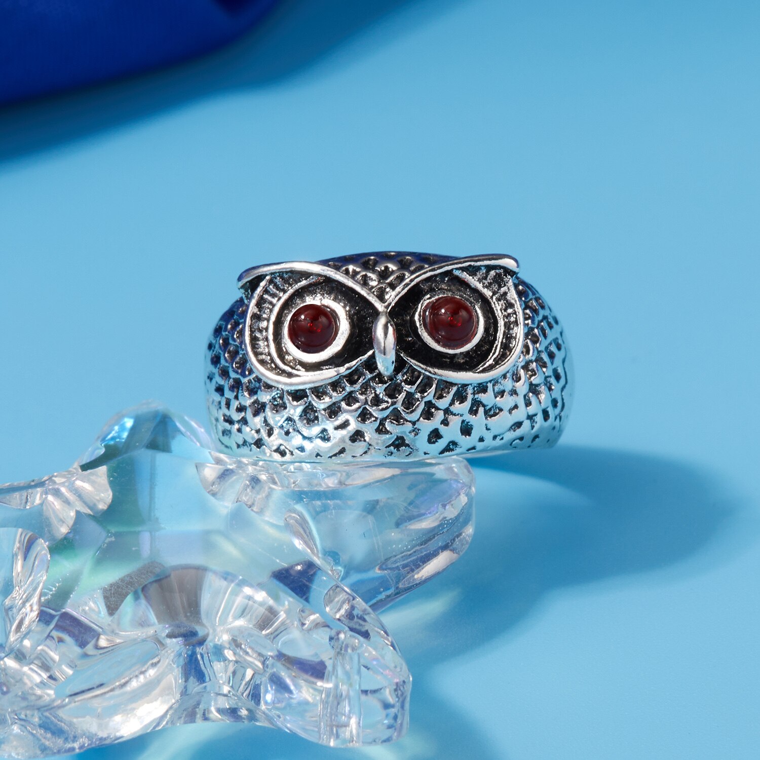 Anillos Retro Punk con forma de búho para hombre y mujer, joyería ajustable con personalidad, Ojos de cristal azul y rojo, Color plateado antiguo, anillo abierto