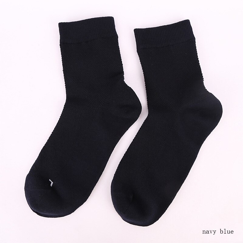 3 par / parti mænd sommer sokker bomuld åndbar tynde sports sokker ensfarvet sort grå marineblå afslappet sokker eu størrelse 39-44: Marine blå