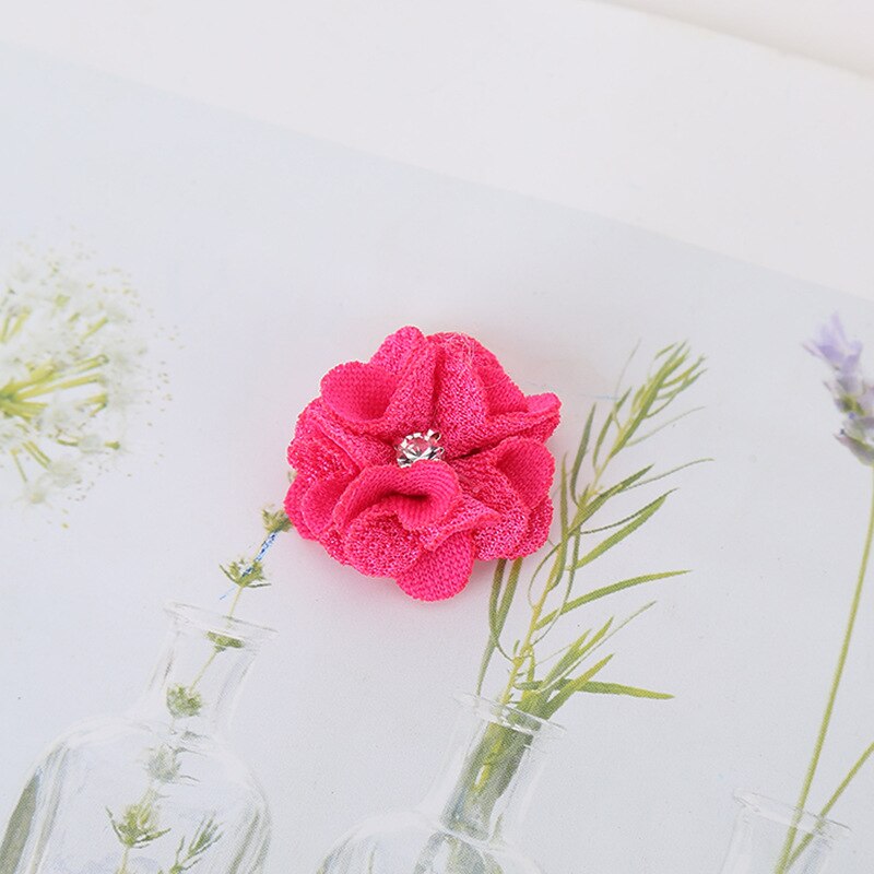 10 stks/partij Multi Kleuren Handgemaakte Kleine Stof Satijnen Bloemen met Rhinestone Applicaties Naaien Bruiloft Kleding Accessoires Bloemen: 12