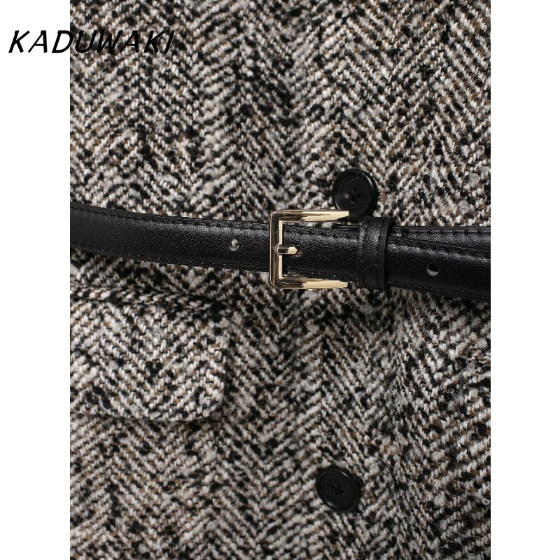 KADUWAKI Cappotto strutturato grigio a maniche lunghe con risvolto retrò Classico blazer versatile per pendolari allentato con cintura Куртка Ж gessi¢юшоном