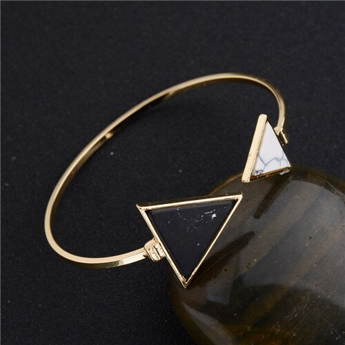 MESTILO Gold Platte Schwarz Weiß Geometrische Dreieck Öffnen Manschette Punk Armband Armreif Faux Marmor Stein pulseras aus Indien