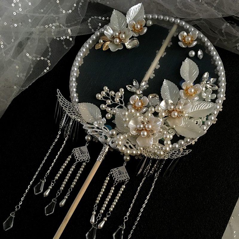 HIMSTORY ventaglio da sposa cinese di lusso Vintage che tiene fiori poligono rotondo perle fatte a mano fiori bianchi Bouquet da sposa: Default Title