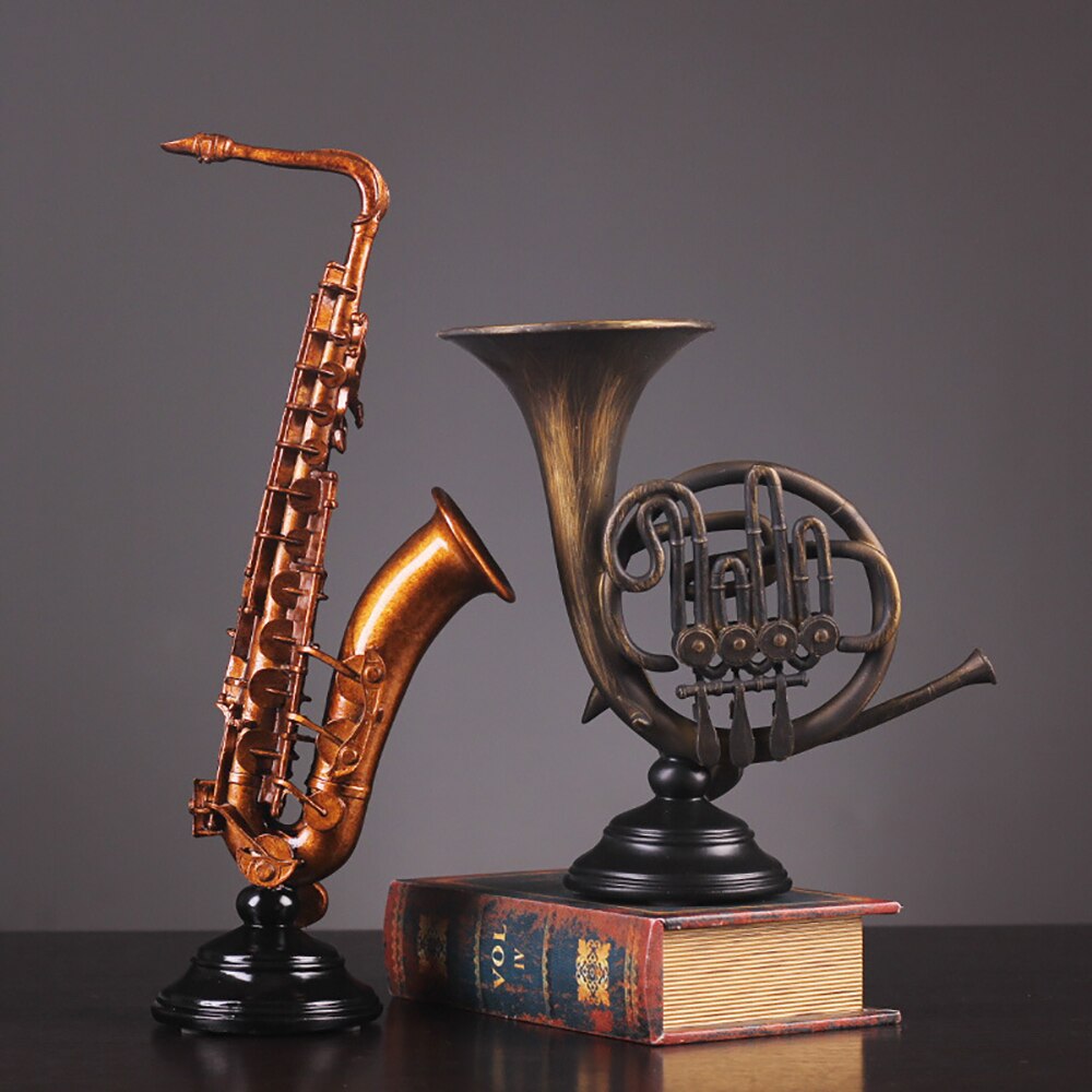 Retro musikinstrument staty saxofon fiolharts skulptur modern konst hantverk heminredning dekorationer  d144