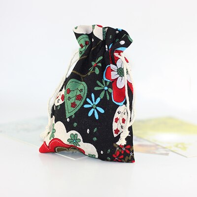 Jewelry package cloth bags for bracelets necklace jewelries: 8