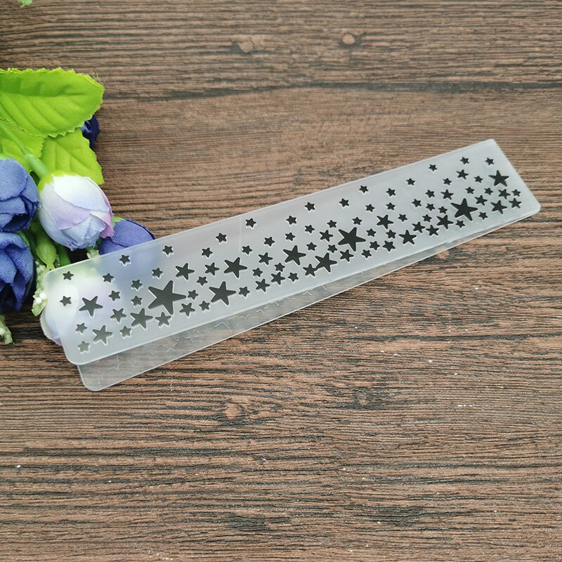 AOKEDIY Star geometric Plastic Embossing Folder For Scrapbook DIY Album Card Tool Plastic Template