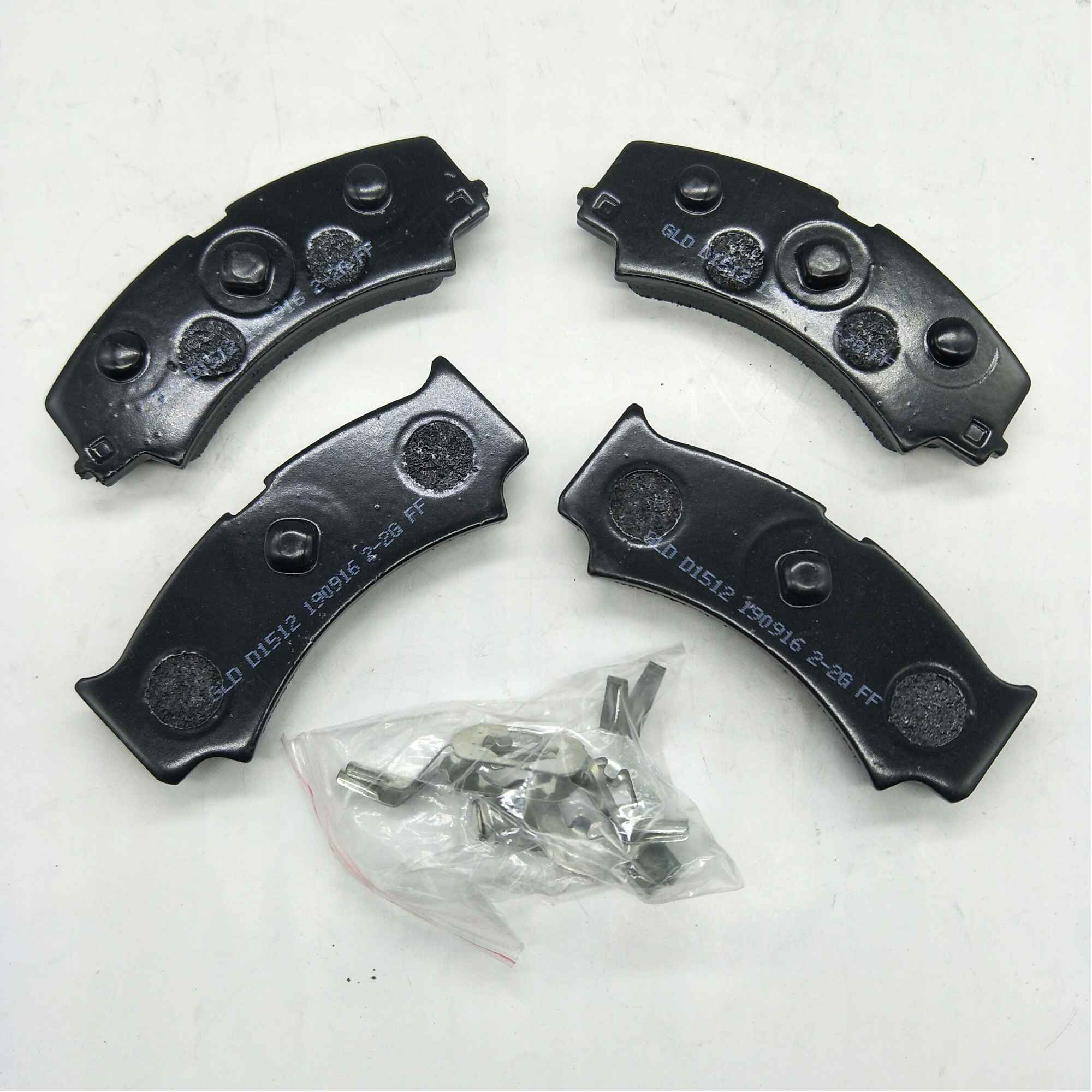 4piece/set Car Brake Pads FRONT D1512 for FAW F1 (Latin America)