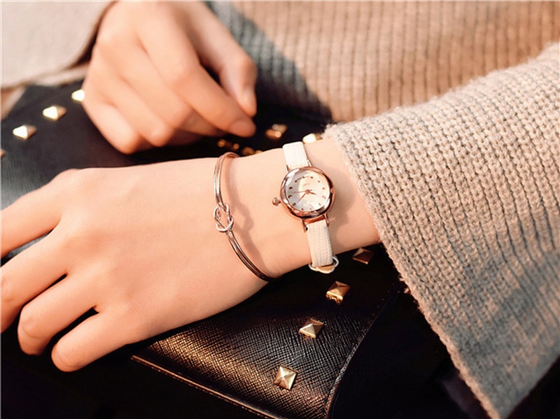 Vrouwen Quartz Analoge Klokken Kleine Wijzerplaat Delicate Luxe Wrist Horloges Relogio Feminino Dames Mode