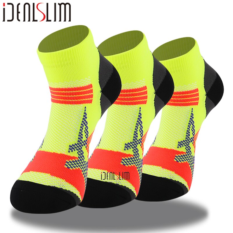 IDEALSLIM Sport Socken viel für Männer Frauen Jungen Laufen Socken Atmungsaktiv Schnell Trocknend Runnnig Socken: Grün- 3 Paris