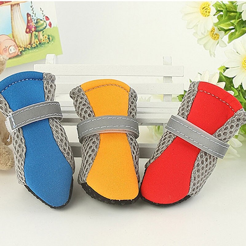 Pet Dog Rain ShoesDog Booties Rubber Portable Anti Slip Waterproof Dog Cat Rain Shoes Autumn and Winter S/M/L/XL
