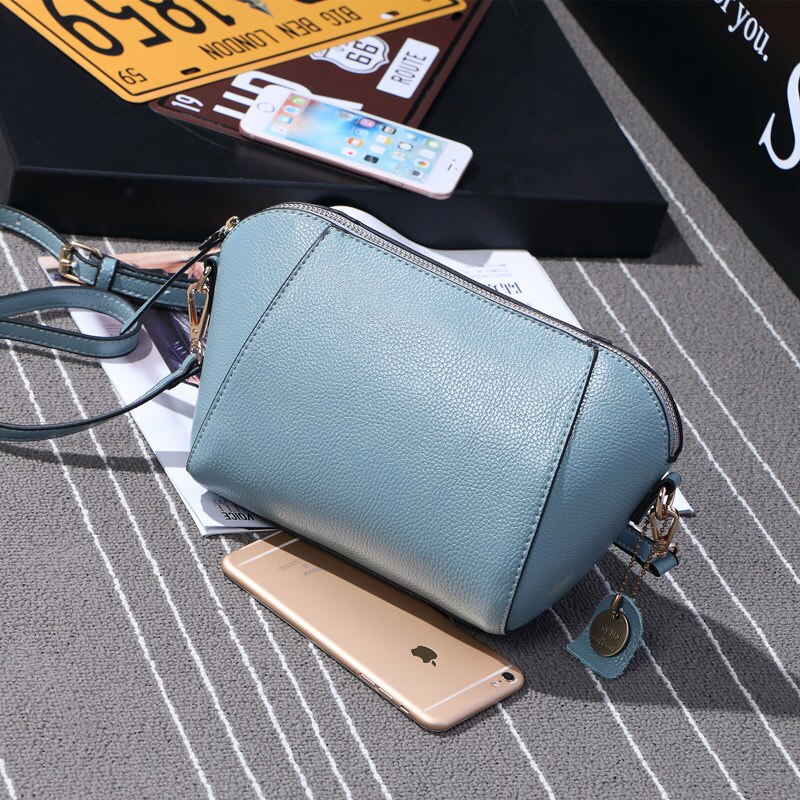 woman bag handbags high qualityFashion PU Leather Bags For Women Messenger Crossbody BagFashion shell packag: Blue