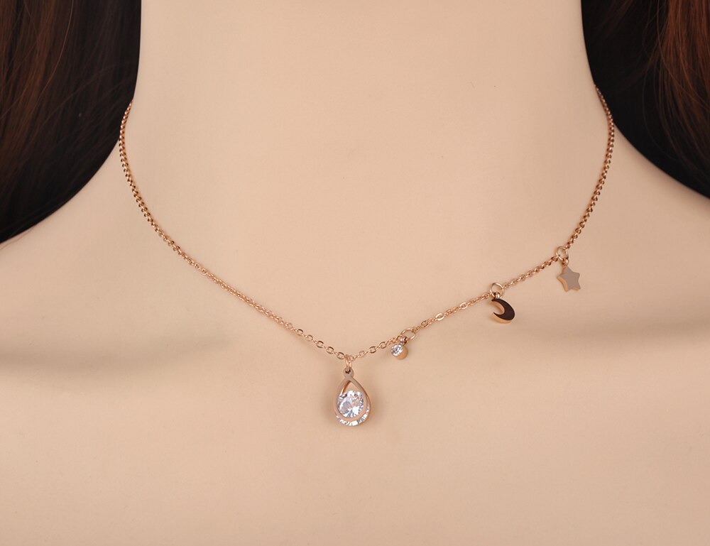 Lokaer modisch Titan Edelstahl SchöNe Sterne Mond Charme Halsband Halsketten CZ Kristall Anhänger Kette Schmuck Für Frauen N20032