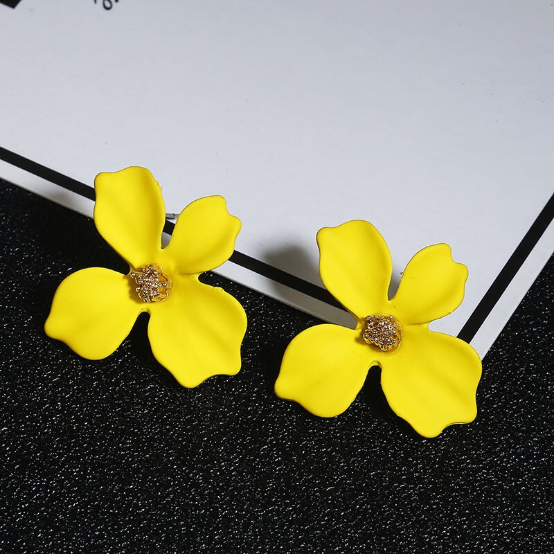 Leuke Kleine Daisy Bloemen Stud Oorbellen Voor Vrouwen Koreaanse Sweet Crystal Flower Earring Meisjes Mode Elegante Sieraden: Puur Goud Kleur