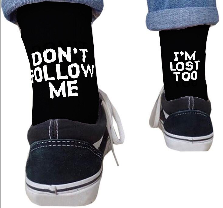 Chaussettes de Style coréen pour femmes, mignonnes, blanches, Harajuku, pour hommes, nouveauté, chaussettes en coton, Hip Hop, lettres de rue: Black