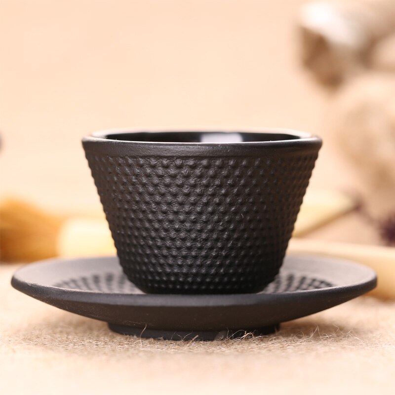 Drinkware japansk stil støbejern te kop og underkop sæt tunge cupcup teacup metalunderlag te øl kaffekop: Er sat