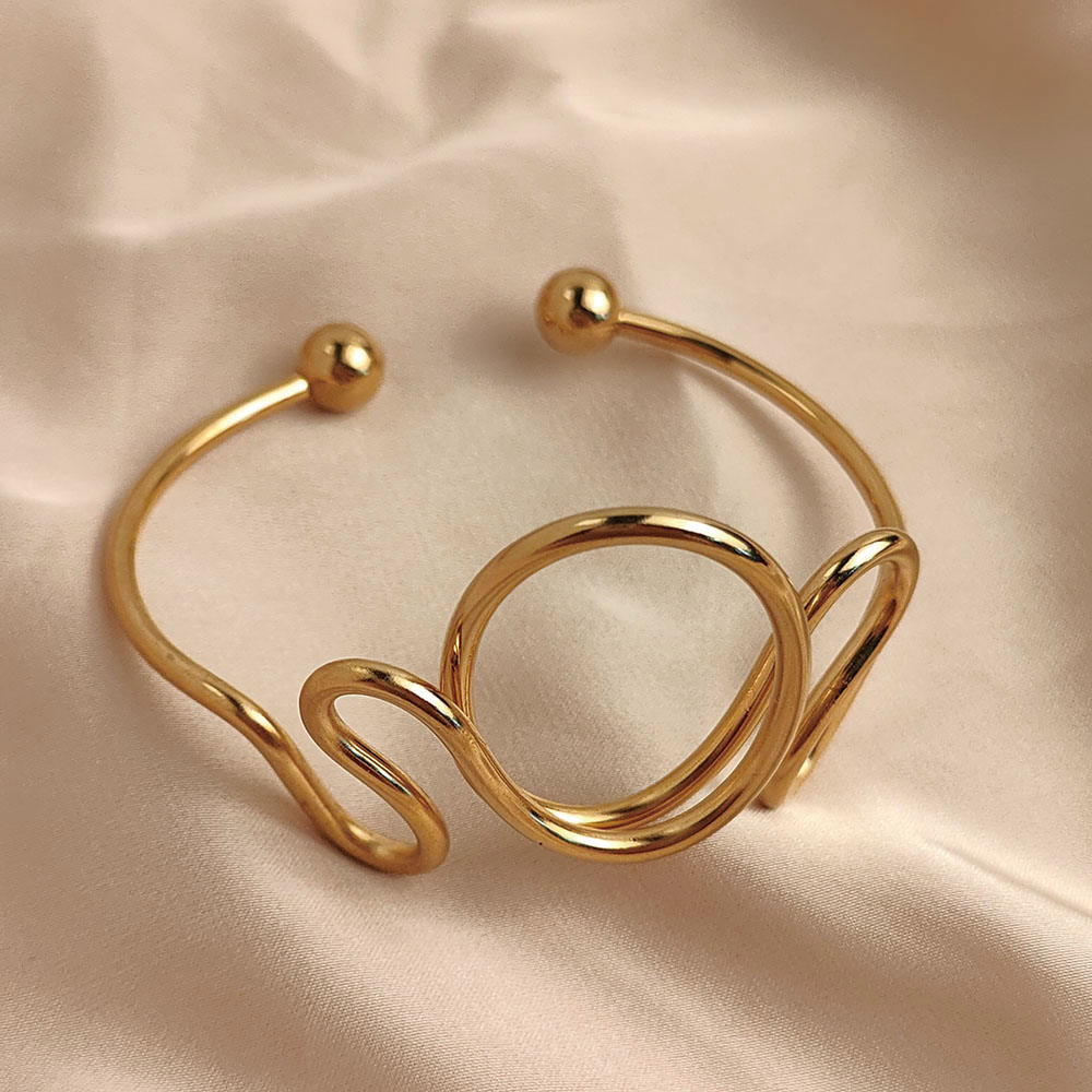 Uforgyldte damearmbånd med uregelmæssig form, meget vandtætte metalarmbånd, festsmykker