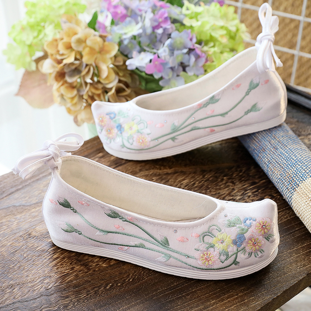 Veowalk Vintage Geborduurde Winter Schoenen Met Bont Voor Vrouwen, Dames Ademend Chinese Katoen Spitse Neus Schoenen Wit