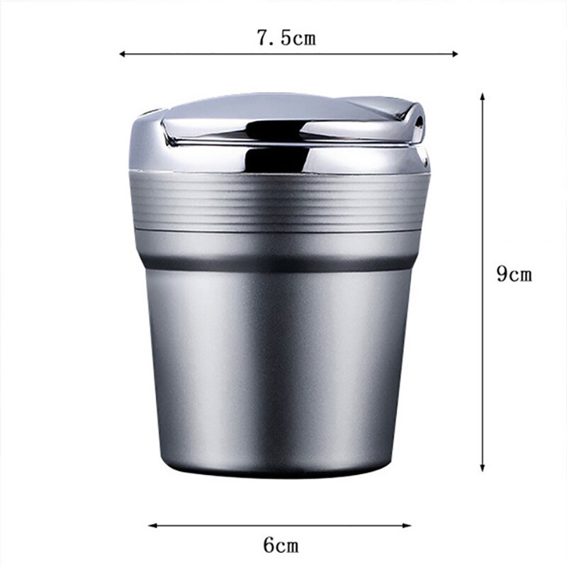 Universele draagbare auto-asbak met led-verlichting met deksel, persoonlijkheid om de auto te bedekken, multifunctionele autobenodigdheden: Zilver