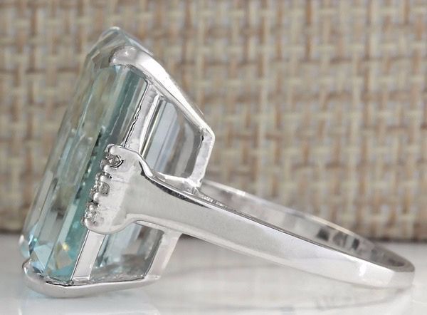 Large CZ cubic zircon silver colour ring, suitable for women's jewelry day ring