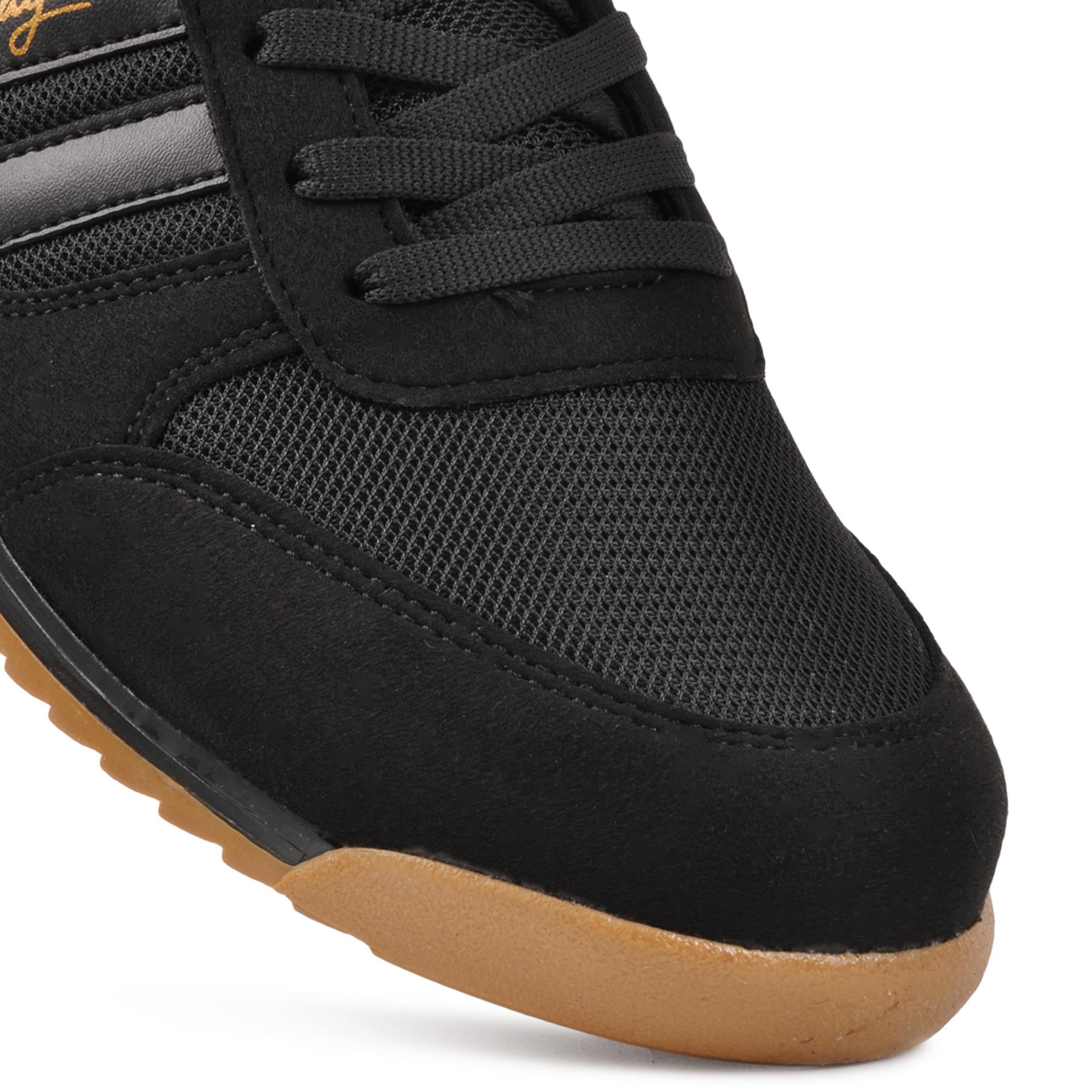 Walkway Effective black-gold men's sneakers