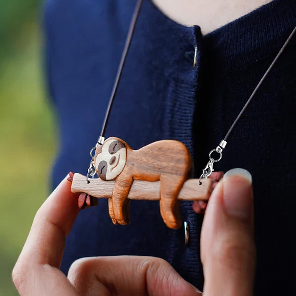 1Pc Houten Luie Luiaard Auto Hanger Auto Achteruitkijkspiegel Hanger Cartoon Cutehanging Ornament Auto Interieur Accessoires